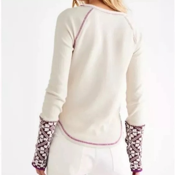 🥳Hp🥳 Free People She’s Reversible Waffle Knit Nordic Cuff Top - Picture 5 of 15